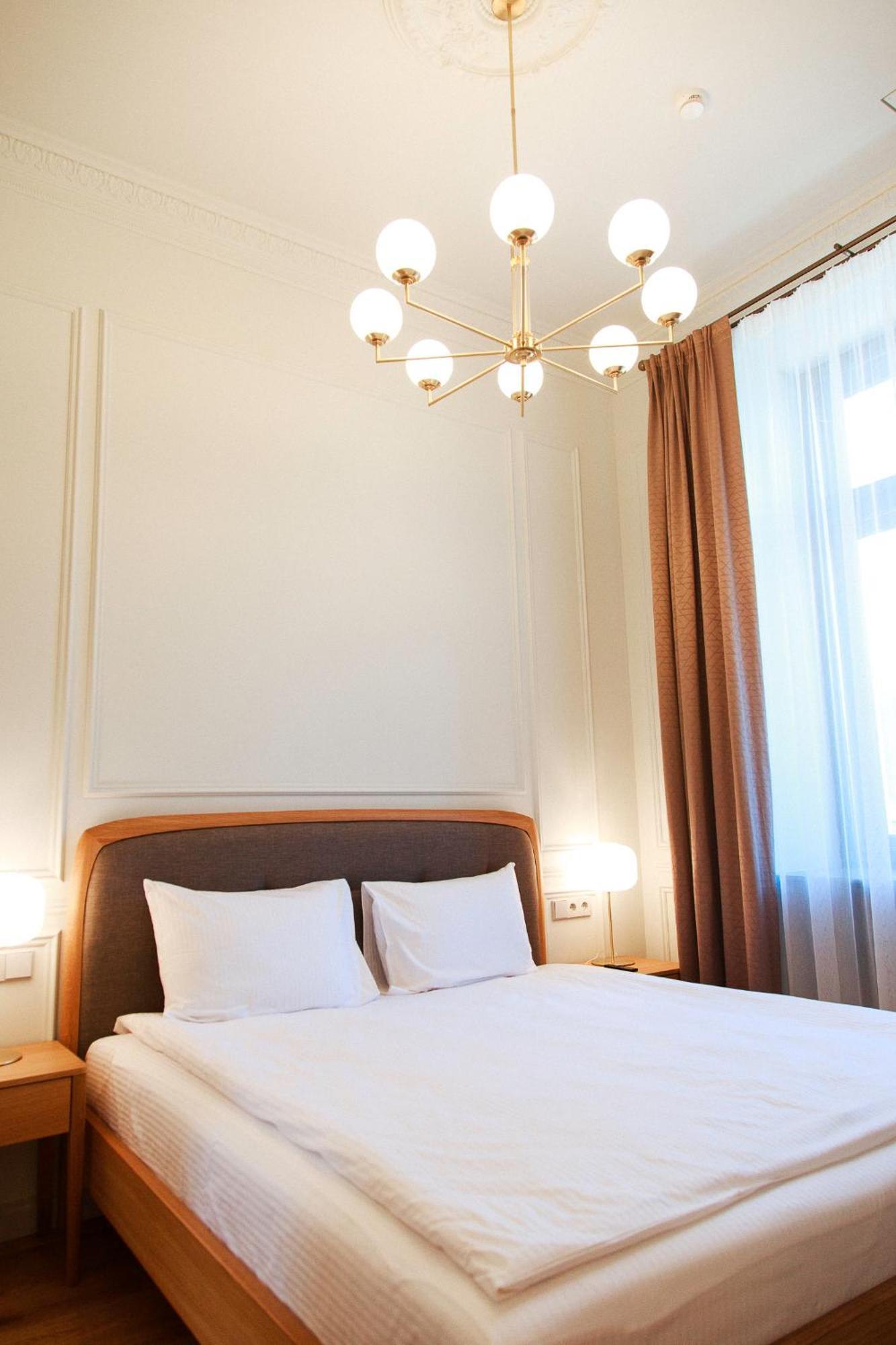 Roze Center Apartments Liepāja Esterno foto